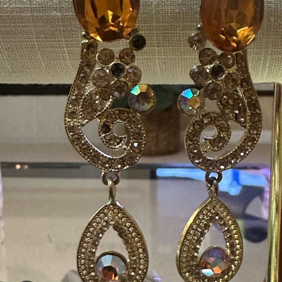 3 1/4” statement copper rhinestone pierced earrings with goldplate setting. - Picture 8 of 8